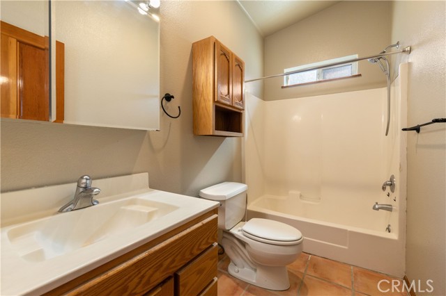 Detail Gallery Image 8 of 43 For 13373 Venus, Clearlake Oaks,  CA 95423 - 2 Beds | 2 Baths