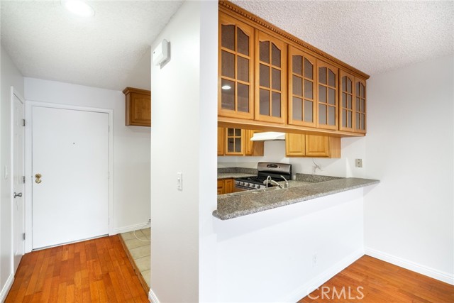 Detail Gallery Image 26 of 33 For 10149 Commerce Ave #8,  Tujunga,  CA 91042 - 2 Beds | 2 Baths