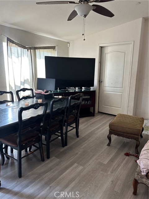 Detail Gallery Image 9 of 9 For 1247 E St, Corona,  CA 92882 - – Beds | – Baths