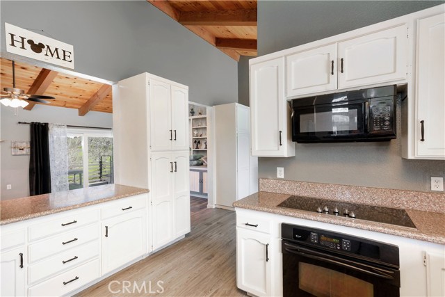 Detail Gallery Image 19 of 43 For 26201 Cumberland Rd, Tehachapi,  CA 93561 - 4 Beds | 2/1 Baths