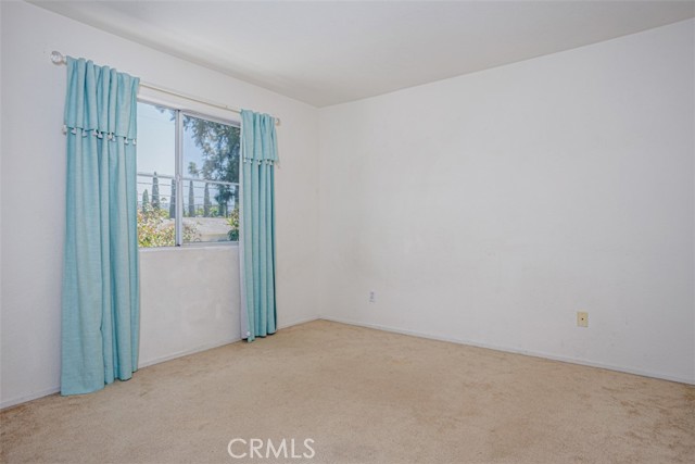 1052 Wass Street, Tustin CA: https://media.crmls.org/medias/4f7f799d-1204-4b4d-9861-dea68f7a0a60.jpg