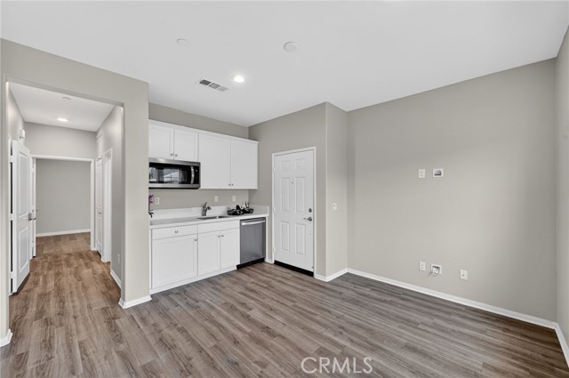 Detail Gallery Image 30 of 53 For 31190 Linden Flower, Winchester,  CA 92596 - 4 Beds | 3/1 Baths