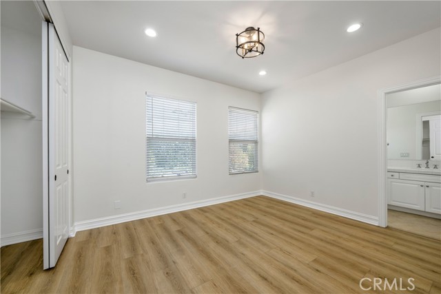 26 Marble Sands, Newport Beach CA: https://media.crmls.org/medias/4f803775-b4e5-44d2-8fc6-327f7f8aec99.jpg