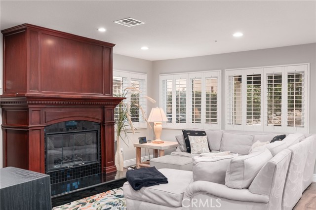 Detail Gallery Image 38 of 53 For 14528 Oxer Ct, Fontana,  CA 92336 - 4 Beds | 3 Baths