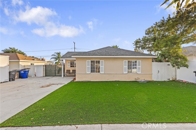 Detail Gallery Image 2 of 30 For 1052 Greenhedge St, Torrance,  CA 90502 - 4 Beds | 2 Baths