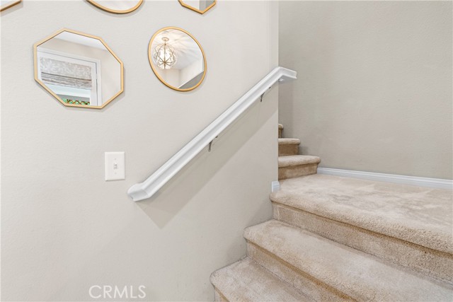 Detail Gallery Image 12 of 35 For 19837 via Ott, Newhall,  CA 91321 - 4 Beds | 3 Baths