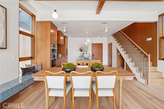 Image 17 of 66 For 647 Navy Street