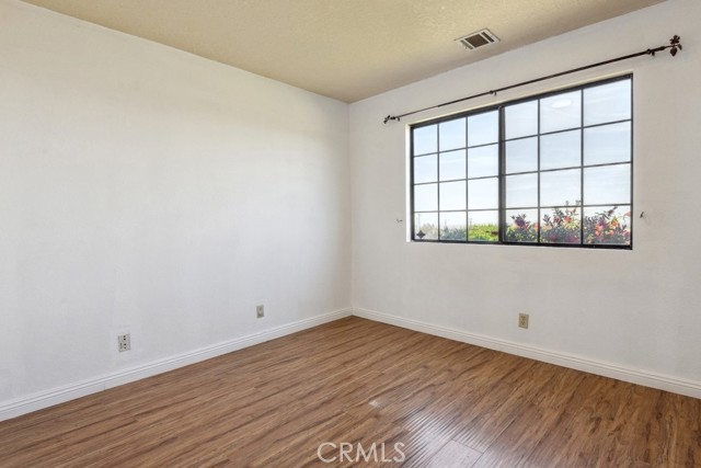 8636 Riggins Road, Phelan CA: https://media.crmls.org/medias/4f82b421-4519-4d7f-907e-6006e0ad160c.jpg