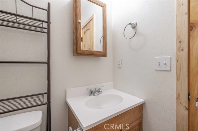 Detail Gallery Image 48 of 63 For 366 Mason Ln, Big Bear City,  CA 92314 - 5 Beds | 4/1 Baths