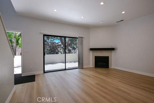 15111 Freeman Avenue, Lawndale CA: https://media.crmls.org/medias/4f832baf-5bd4-47b5-97aa-9ede51420ce8.jpg