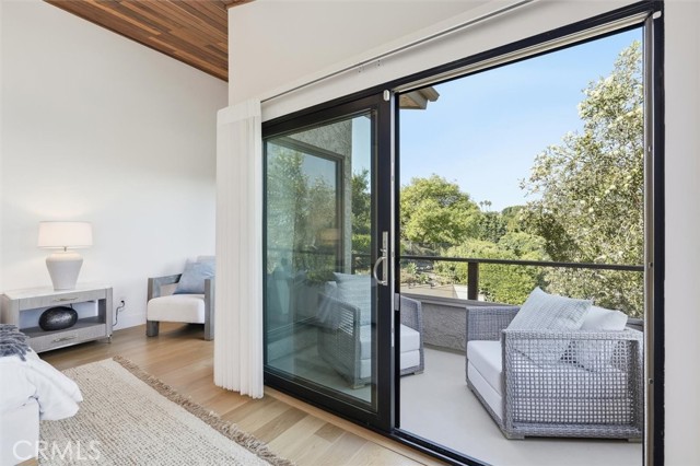 Detail Gallery Image 27 of 66 For 5204 Middlecrest Rd, Rancho Palos Verdes,  CA 90275 - 4 Beds | 3 Baths