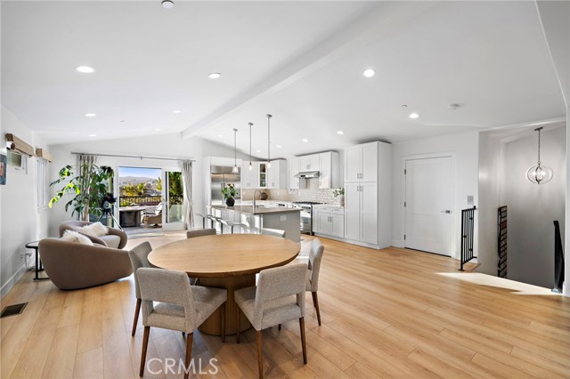Detail Gallery Image 13 of 34 For 163 Calle Redondel, San Clemente,  CA 92672 - 3 Beds | 2/1 Baths