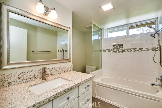 2108 Via Caliente, Fullerton CA: https://media.crmls.org/medias/4f849d65-637d-4795-a643-1589ef5275f8.jpg