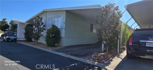 54999 Martinez #46 Trail, Yucca Valley CA: https://media.crmls.org/medias/4f84ee31-ac81-406a-a073-38d943e44c21.jpg