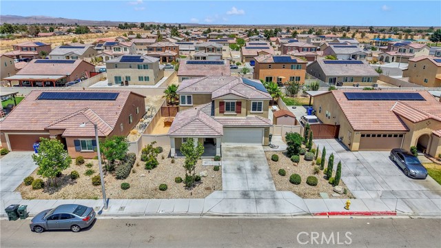 10562 Chevron Court, Adelanto CA: https://media.crmls.org/medias/4f85a85e-4874-47d0-aa07-c834b6ef20e3.jpg