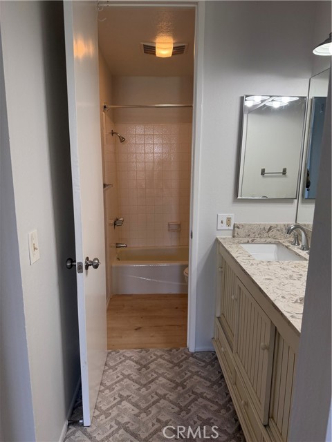Detail Gallery Image 13 of 46 For 999 N Pacific St #C211,  Oceanside,  CA 92054 - 1 Beds | 1 Baths