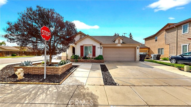 Detail Gallery Image 2 of 47 For 2368 Hearthsong Ct, Riverbank,  CA 95367 - 3 Beds | 2 Baths