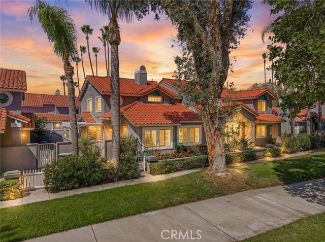 Front Image Thumbnail for CRCV26084036