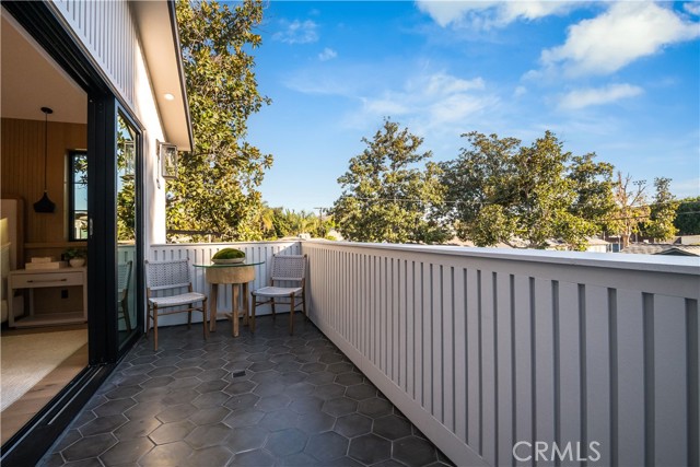 Detail Gallery Image 19 of 39 For 13602 Morrison St, Sherman Oaks,  CA 91423 - 6 Beds | 6/1 Baths