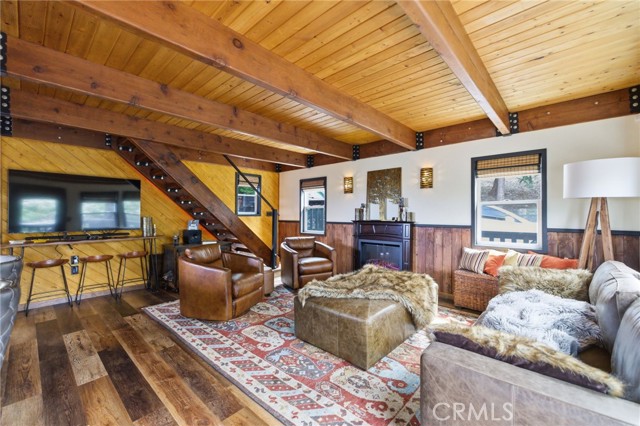 Detail Gallery Image 9 of 50 For 170 Fir Ter, Cedar Glen,  CA 92321 - 3 Beds | 2/1 Baths