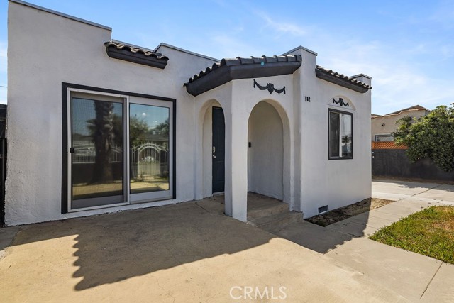 182 E McFarlane Street, Ventura CA: https://media.crmls.org/medias/4f887691-1f27-4567-848c-2dff174a008e.jpg