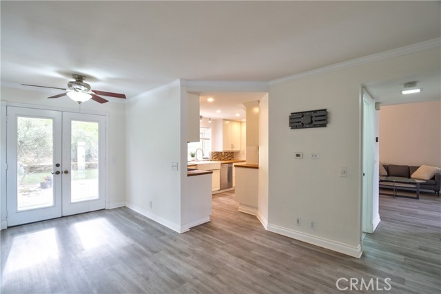 Detail Gallery Image 14 of 42 For 45303 Esmerado Ct, Temecula,  CA 92592 - 3 Beds | 2/1 Baths