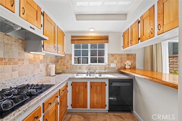 8098 Santa Inez Drive, Buena Park CA: https://media.crmls.org/medias/4f88a810-62db-4ec2-8417-d6b0afd321e0.jpg