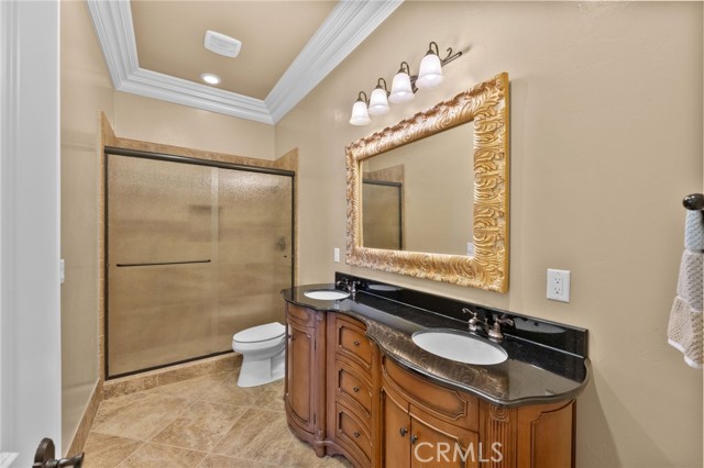 38565 Celine Cove, Murrieta CA: https://media.crmls.org/medias/4f890c55-7b92-4ac3-b57d-47cd258111ca.jpg