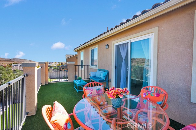 2727 Goldenrain Street, Palmdale CA: https://media.crmls.org/medias/4f8a4097-53e6-4e5f-986c-196cdca8cc73.jpg