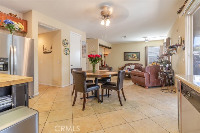 Detail Gallery Image 13 of 47 For 2168 Stonewood, Mentone,  CA 92359 - 4 Beds | 2/1 Baths