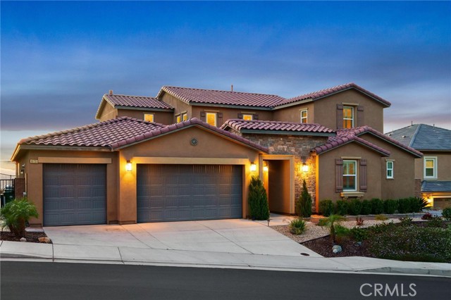 Detail Gallery Image 1 of 60 For 16735 Carrara Ct, Riverside,  CA 92503 - 5 Beds | 5/2 Baths