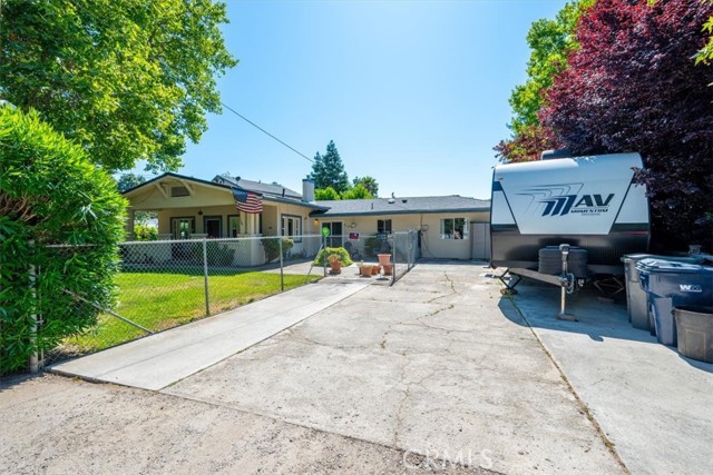 7100 Navajoa Avenue, Atascadero CA: https://media.crmls.org/medias/4f8b0e7a-c394-4ad7-863b-3eb0efa03940.jpg