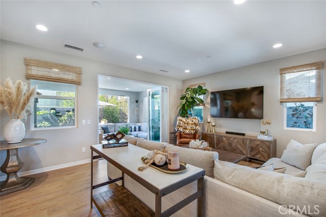 4f8b50c5 Eed9 4a49 8486 79e875d7e48f