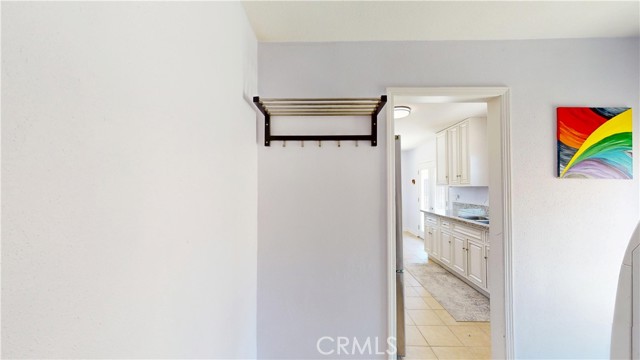 18271 Treleven Avenue, Lake Elsinore CA: https://media.crmls.org/medias/4f8b6bed-bb92-4d3c-8611-9ab3f2c051be.jpg