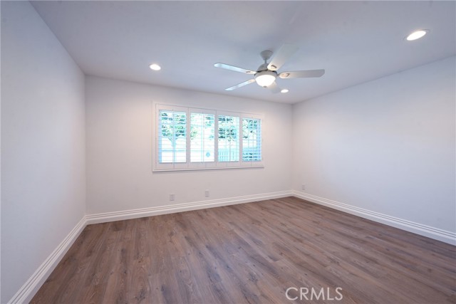 Guest bedroom