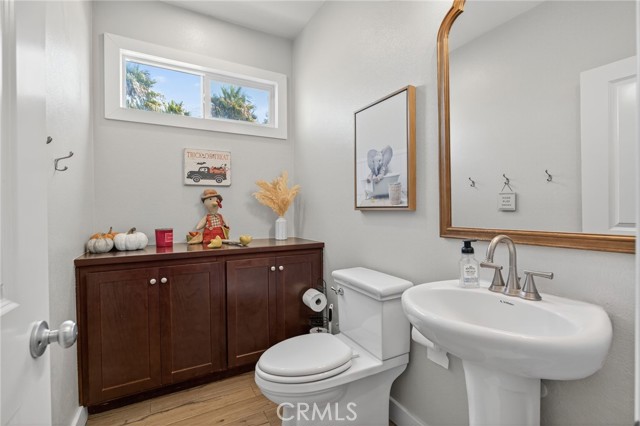 3459 N Oxnard Boulevard, Oxnard CA: https://media.crmls.org/medias/4f8e2fbe-5846-444f-a4bd-0774c12be4b2.jpg