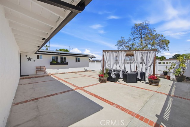 Detail Gallery Image 14 of 65 For 12321 Moana Way, Garden Grove,  CA 92840 - 4 Beds | 3 Baths