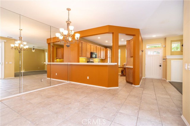 Detail Gallery Image 33 of 38 For 11480 Autumn Glen Ct, Porter Ranch,  CA 91326 - 3 Beds | 3 Baths