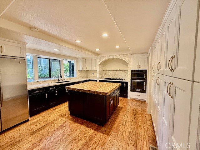 407 Giant Oak Circle, Lake Arrowhead CA: https://media.crmls.org/medias/4f9011c9-366a-47bb-bdb5-634a4170783a.jpg