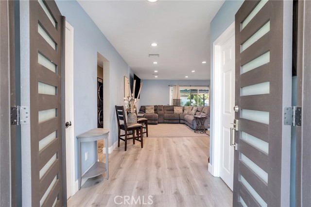 Detail Gallery Image 14 of 38 For 20807 Vose St, Winnetka,  CA 91306 - 3 Beds | 2/1 Baths