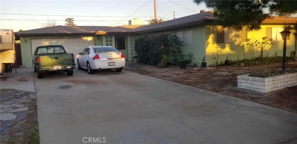 9049 Ferndale Avenue, Fontana, CA 92335