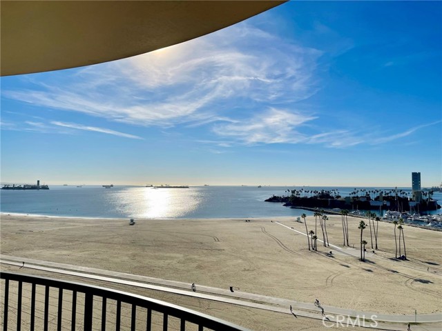 Detail Gallery Image 1 of 1 For 850 E Ocean Bld #806,  Long Beach,  CA 90802 - 2 Beds | 2 Baths