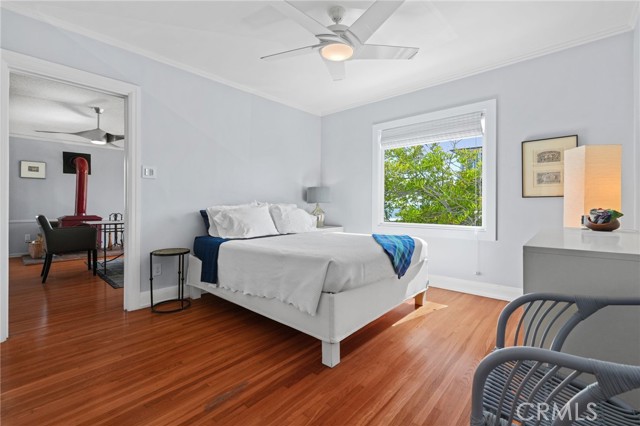 1800 Highland Avenue, Manhattan Beach CA: https://media.crmls.org/medias/4f90d264-66fa-4b1a-b743-f27893201ea7.jpg