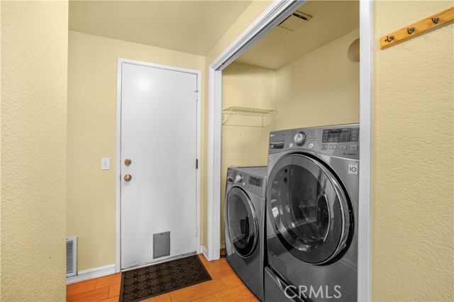 1155 W Morgan Street, Rialto CA: https://media.crmls.org/medias/4f91c29d-c04e-4a24-8b07-b080dc2dd4df.jpg