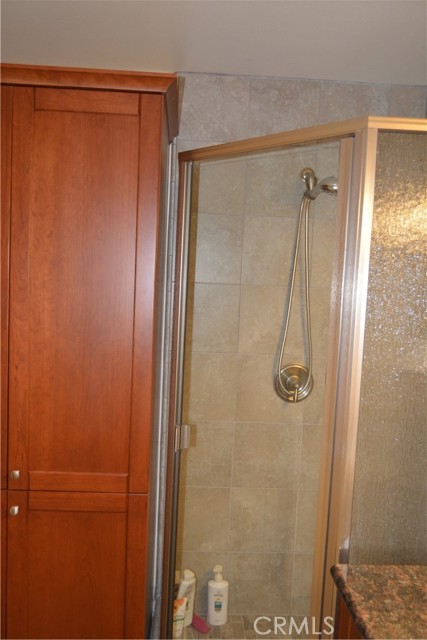 Image 17 of 67 For 37745 Marina View