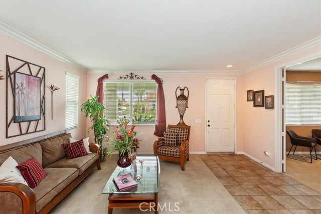 Detail Gallery Image 6 of 44 For 6686 Ashford Mill Ct, Corona,  CA 92880 - 4 Beds | 4 Baths