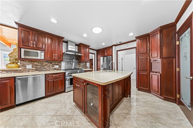 700 S Chaparro Road, Covina CA: https://media.crmls.org/medias/4f929109-475e-4c4a-a662-bbbeb7086253.jpg