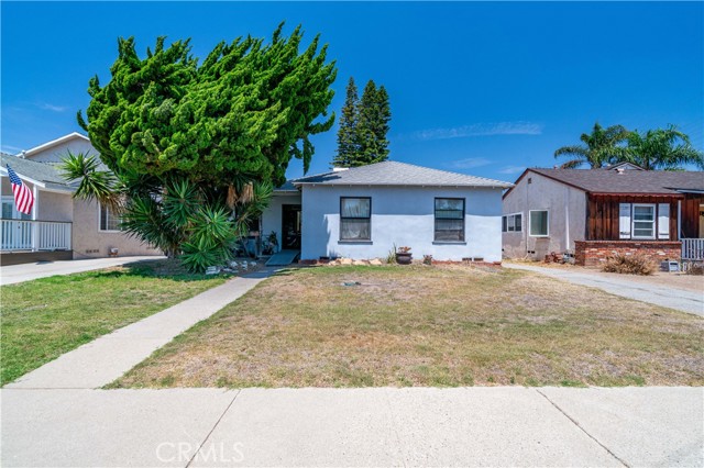1421 E Walnut Avenue, El Segundo CA: https://media.crmls.org/medias/4f929ff8-d119-4b93-a3c0-579883fee962.jpg