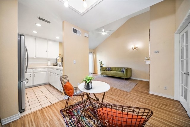 Detail Gallery Image 12 of 40 For 22421 Sherman Way #10,  West Hills,  CA 91307 - 1 Beds | 1 Baths