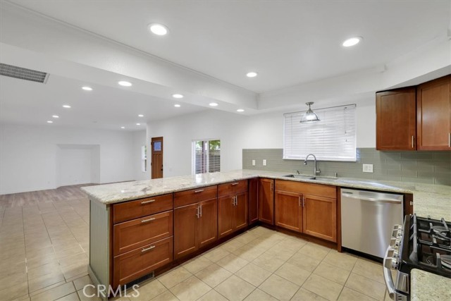 Detail Gallery Image 18 of 55 For 2085 Mulberry St, Chico,  CA 95928 - 3 Beds | 2/1 Baths